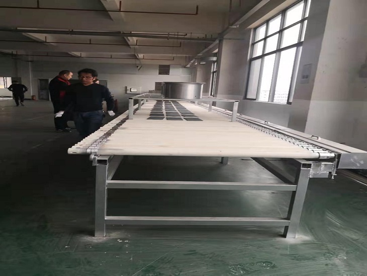 公(gong)司第一條自動化(hua)生産線投(tou)産試運行
